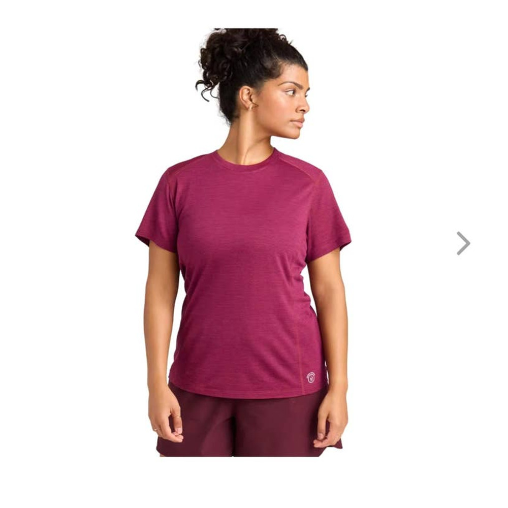 NWT allbirds Natural Run Short Sleeve Tee - XS - thrive crimson - XS
